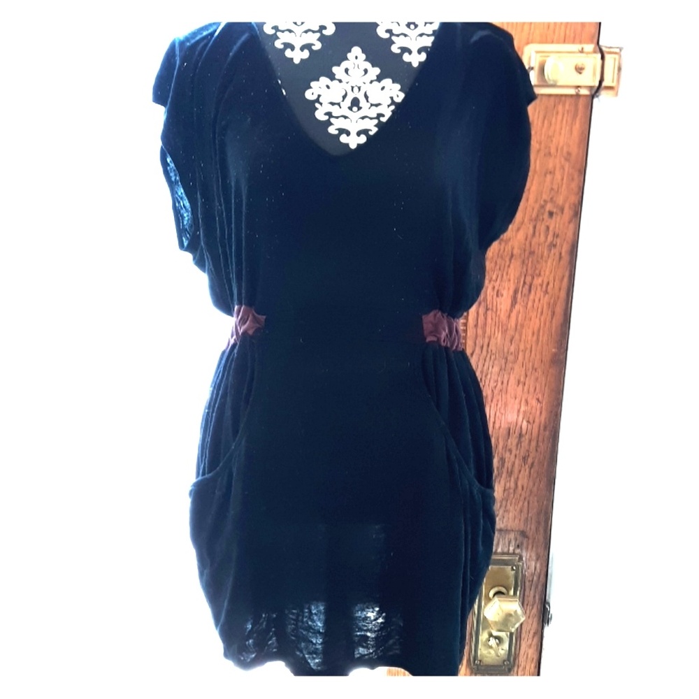 Super comfy lounge dress has pockets